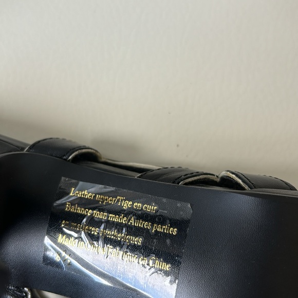 Black Leather Floral Cutout Open Toe Slingback Shoed - Picture 9 of 9